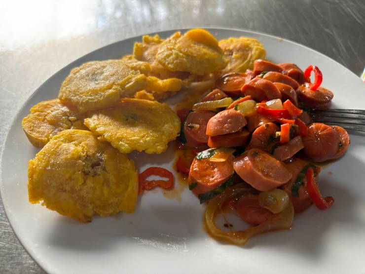 Adventures in Eating – Part 2: El “Hotel”